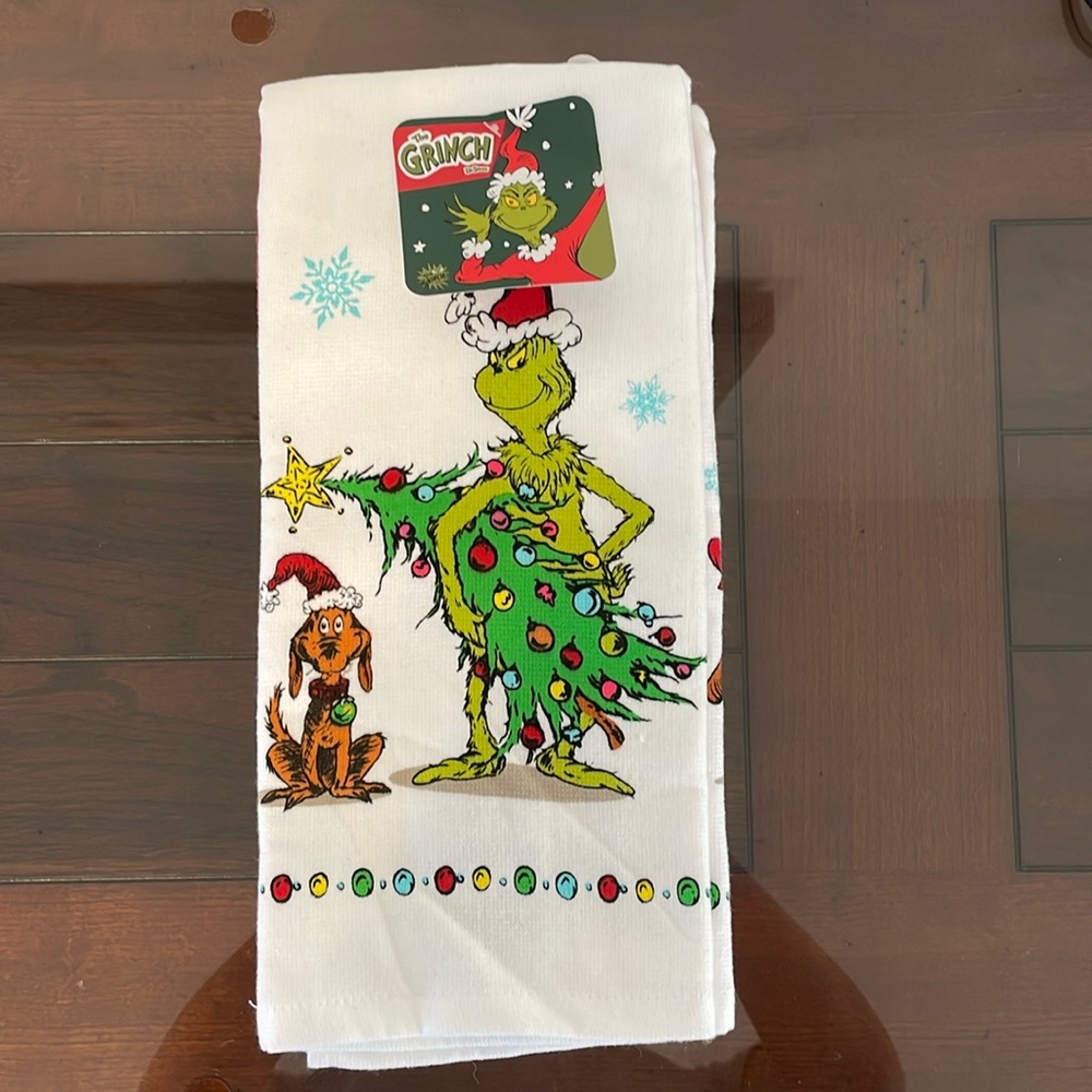 Mr. Grinch Kitchen Towels